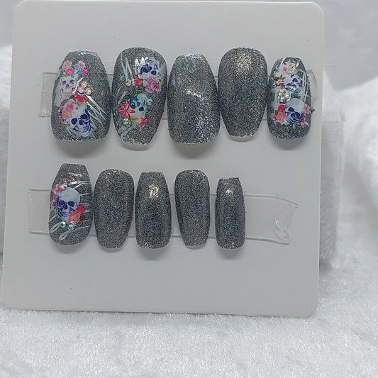 Press on nail set 17 - 1118Markets