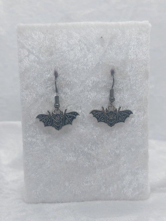 Black and Silver Bat Earrings 1118Markets